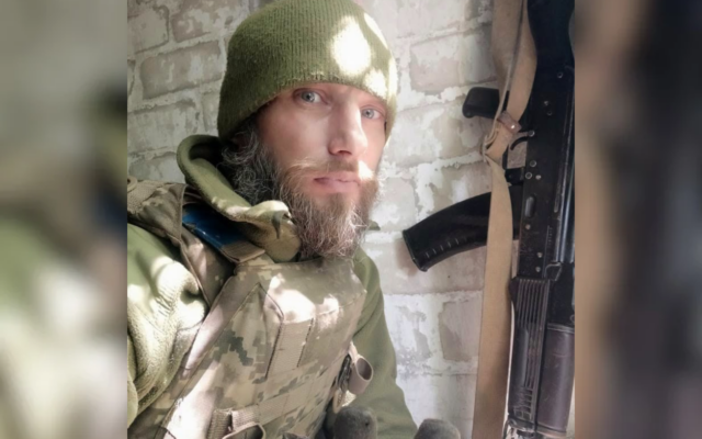 Боєць 128-ї бригади Сергій чотири доби ніс пораненого через зону обстрілів