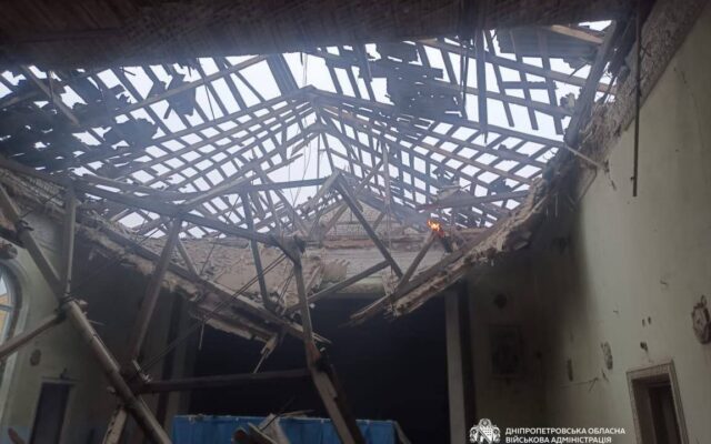 Вибухи 17 жовтня в Дніпрі: удари по Дніпровському району, пошкоджено будинок культури в Любимівці